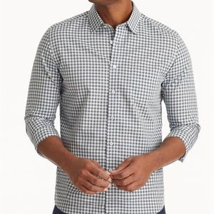 Men’s UNTUCKit Wrinkle Free Size Large